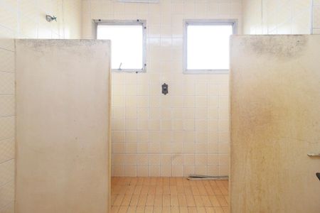 Apartamento para alugar com 44m², 2 quartos e 1 vaga Apartamento para alugar com 44m², 2 quartos e 1 vagaÁrea de Serviço