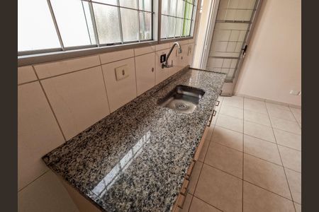 Casa para alugar com 1 quarto, 50m² em Parque Anhanguera, São Paulo