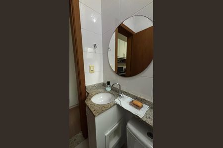 Casa à venda com 146m², 3 quartos e 4 vagas Casa à venda com 146m², 3 quartos e 4 vagasBanheiro da Suíte 2