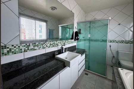 Apartamento para alugar com 210m², 4 quartos e 3 vagassuite / banheira