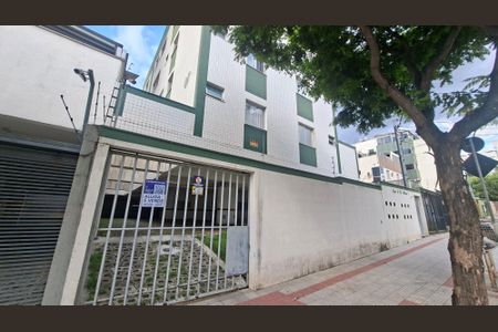 Apartamento para alugar com 210m², 4 quartos e 3 vagasfachada / placa: gyak 293