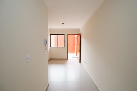 Sala  de apartamento para alugar com 2 quartos, 40m² em Vila Nivi, São Paulo