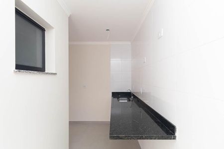 Apartamento para alugar com 37m², 2 quartos e 1 vaga Apartamento para alugar com 37m², 2 quartos e 1 vagaCozinha e Área de Serviço