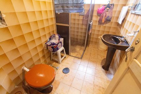 Casa para alugar com 248m², 2 quartos e 4 vagasBanheiro