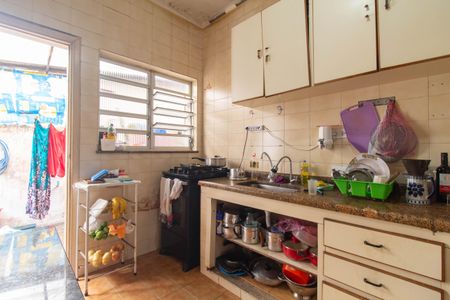 Casa para alugar com 248m², 2 quartos e 4 vagasCozinha