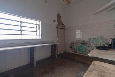 Casa para alugar com 248m², 2 quartos e 4 vagasCozinha da Garagem