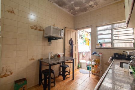 Casa para alugar com 248m², 2 quartos e 4 vagasCozinha