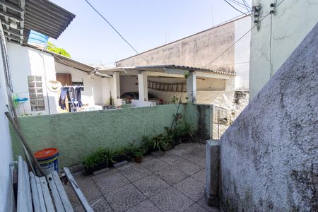 Casa para alugar com 70m², 3 quartos e 1 vagaFachada interna