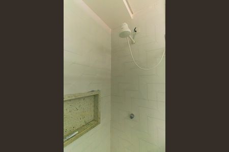 Banheiro de kitnet/studio para alugar com 1 quarto, 40m² em Tatuapé, São Paulo