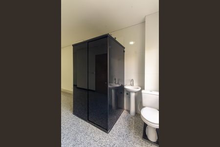 Banheiro de kitnet/studio para alugar com 1 quarto, 40m² em Tatuapé, São Paulo