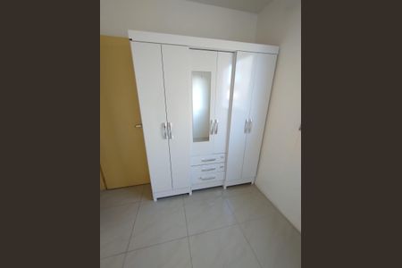 Quarto de apartamento à venda com 2 quartos, 60m² em Coronel Aparicio Borges, Porto Alegre