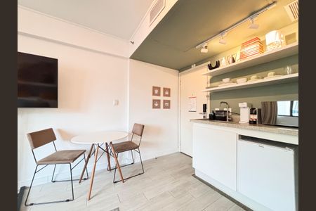 Studio de kitnet/studio à venda com 1 quarto, 32m² em Indianópolis, São Paulo