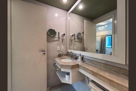 Studio à venda com 32m², 1 quarto e 1 vagaBanheiro