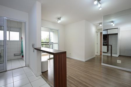 Sala de apartamento para alugar com 2 quartos, 57m² em Vila Andrade, São Paulo