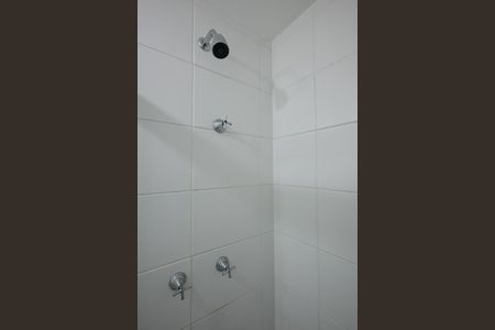 Apartamento para alugar com 57m², 2 quartos e 1 vagaChuveiro do Banheiro