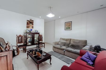 Casa para alugar com 261m², 3 quartos e 4 vagasSala