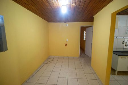 Casa para alugar com 2 quartos, 123m² em Conjunto 6, Brasília