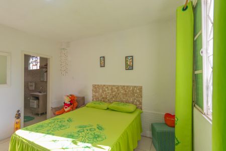 Casa à venda com 77m², 3 quartos e 1 vagaSuíte