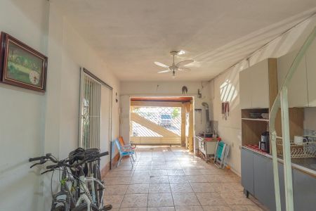 Casa à venda com 77m², 3 quartos e 1 vagaGaragem