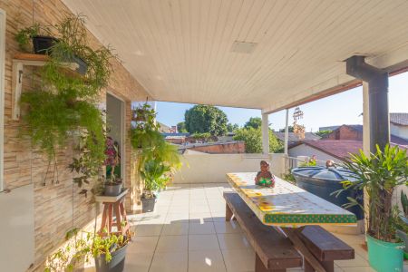 Casa à venda com 77m², 3 quartos e 1 vagaVaranda