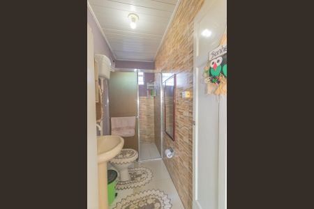 Casa à venda com 77m², 3 quartos e 1 vagaBanheiro da Suíte 2