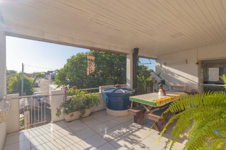 Casa à venda com 77m², 3 quartos e 1 vagaVaranda