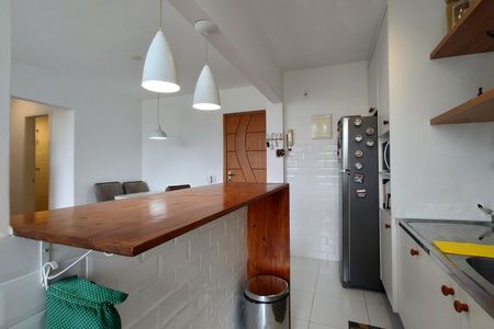 Apartamento à venda com 62m², 2 quartos e 1 vaga Apartamento à venda com 62m², 2 quartos e 1 vagaCozinha - Armários