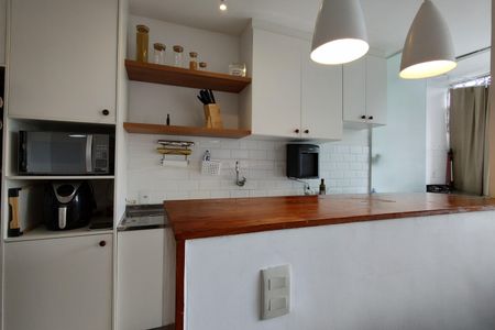 Apartamento à venda com 62m², 2 quartos e 1 vaga Apartamento à venda com 62m², 2 quartos e 1 vagaCozinha - Armários