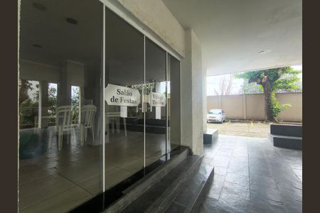 Apartamento à venda com 62m², 2 quartos e 1 vaga Apartamento à venda com 62m², 2 quartos e 1 vagaÁrea comum - Salão de festas