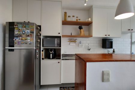 Apartamento à venda com 62m², 2 quartos e 1 vaga Apartamento à venda com 62m², 2 quartos e 1 vagaCozinha - Armários