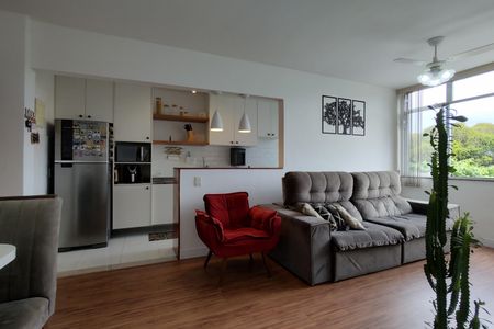 Sala de apartamento à venda com 2 quartos, 62m² em Pechincha, Rio de Janeiro