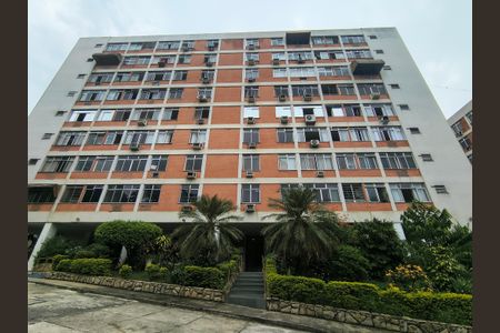 Apartamento à venda com 62m², 2 quartos e 1 vaga Apartamento à venda com 62m², 2 quartos e 1 vagaFachada do bloco
