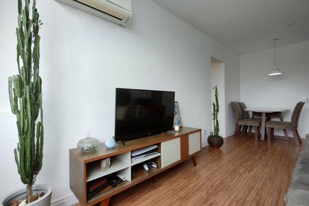 Apartamento à venda com 62m², 2 quartos e 1 vaga Apartamento à venda com 62m², 2 quartos e 1 vagaSala