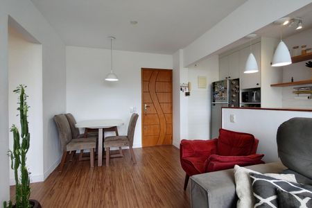 Apartamento à venda com 62m², 2 quartos e 1 vaga Apartamento à venda com 62m², 2 quartos e 1 vagaSala