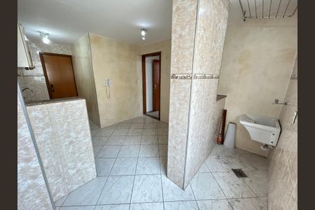 Apartamento para alugar com 105m², 3 quartos e 1 vagaÁrea de Serviço