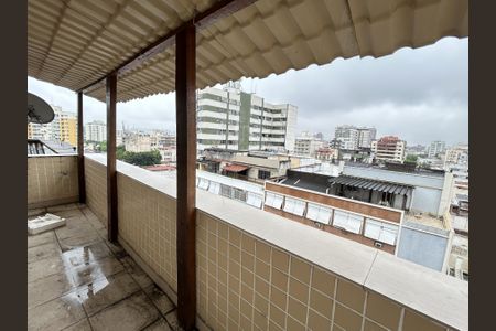 Apartamento para alugar com 105m², 3 quartos e 1 vagaVaranda da Suíte