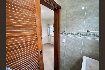 Apartamento para alugar com 105m², 3 quartos e 1 vagaBanheiro da Suíte