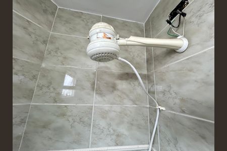 Apartamento para alugar com 105m², 3 quartos e 1 vagaChuveiro