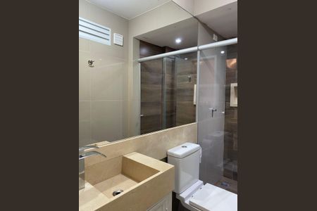 Apartamento para alugar com 108m², 3 quartos e sem vagaBanheiro