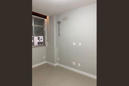 Apartamento para alugar com 108m², 3 quartos e sem vagaSala