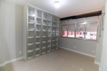 Apartamento à venda com 108m², 3 quartos e sem vagaQuarto 3