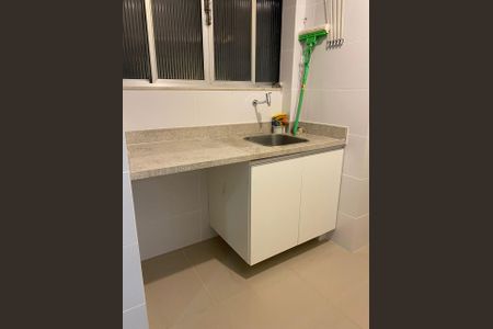 Apartamento para alugar com 108m², 3 quartos e sem vagaCozinha