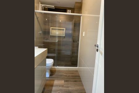 Apartamento para alugar com 108m², 3 quartos e sem vagaBanheiro