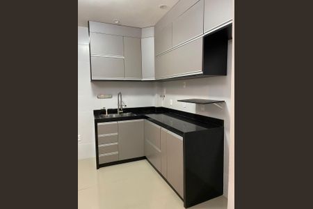 Apartamento para alugar com 108m², 3 quartos e sem vagaCozinha