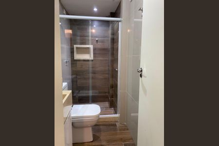 Apartamento para alugar com 108m², 3 quartos e sem vagaBanheiro