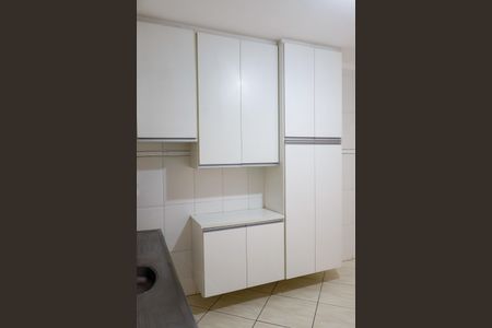 Casa para alugar com 212m², 3 quartos e 2 vagas