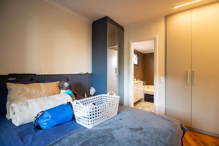 Apartamento à venda com 167m², 4 quartos e 4 vagas Apartamento à venda com 167m², 4 quartos e 4 vagas Suíte 2