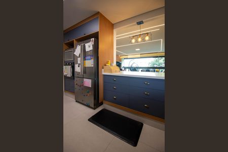 Apartamento à venda com 167m², 4 quartos e 4 vagas Apartamento à venda com 167m², 4 quartos e 4 vagasCozinha