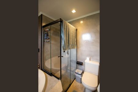 Apartamento à venda com 167m², 4 quartos e 4 vagas Apartamento à venda com 167m², 4 quartos e 4 vagasBanheiro Suíte 2