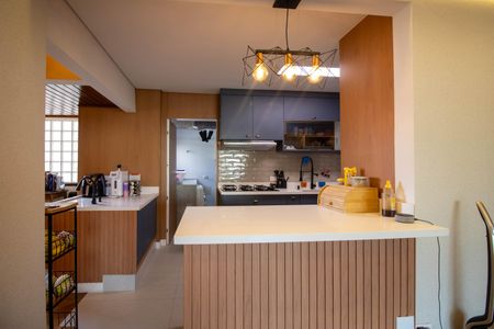 Apartamento à venda com 167m², 4 quartos e 4 vagas Apartamento à venda com 167m², 4 quartos e 4 vagasCozinha